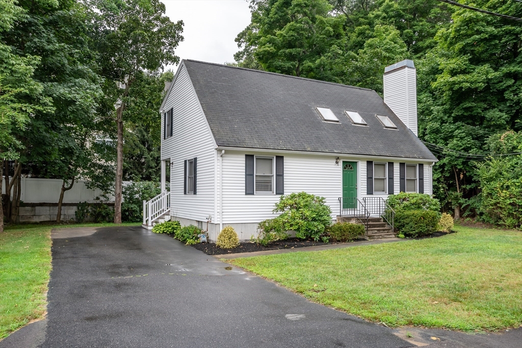 4 Randall Court Natick, MA 01760 - Photo 2 of 25