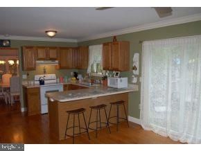 116 Gunwale Road Manahawkin, NJ 08050 - Photo 3 of 5