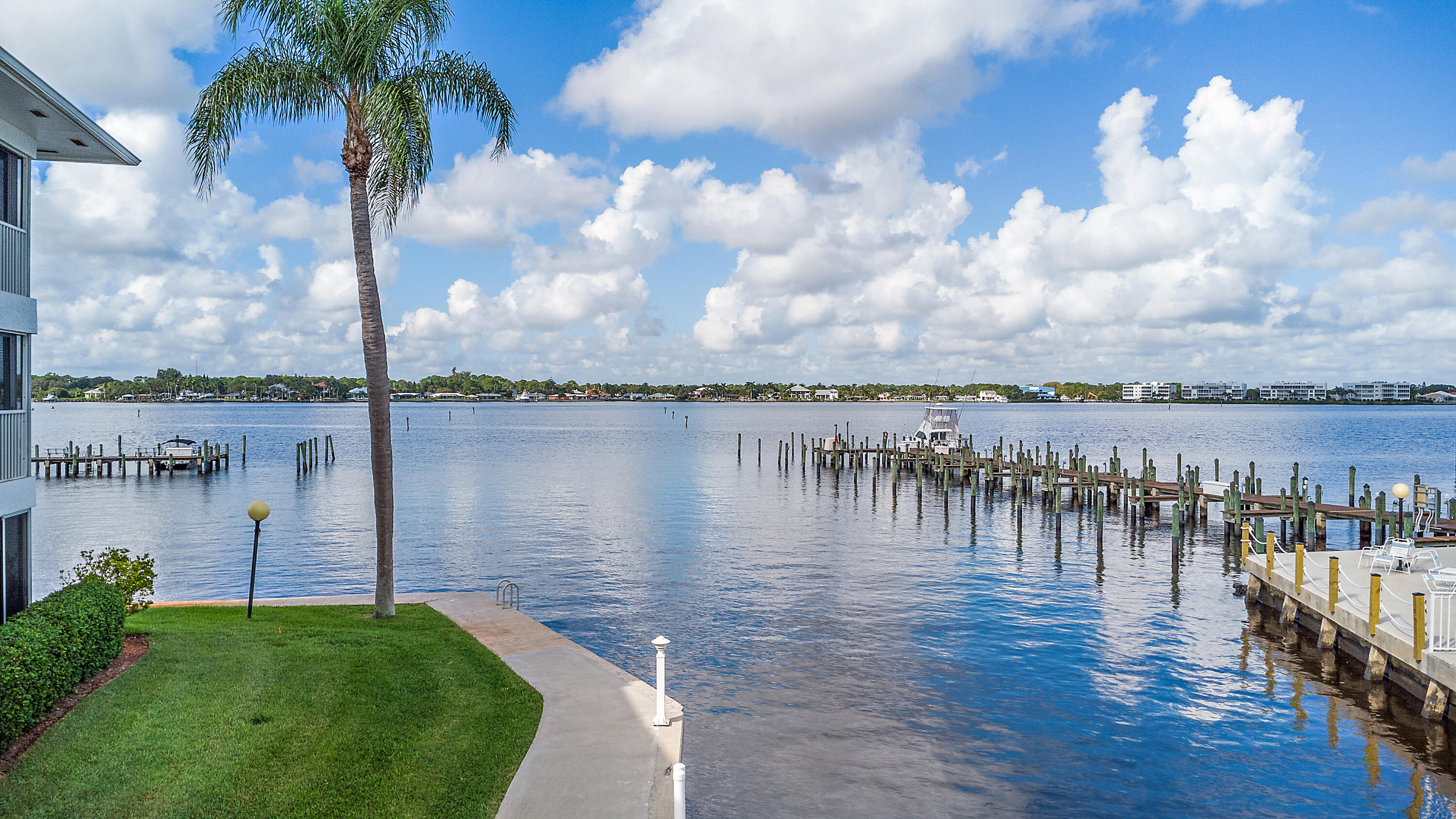 1866 Southwest Palm City Road, Unit 206 Stuart, FL 34994 - Photo 31 of 39 29
