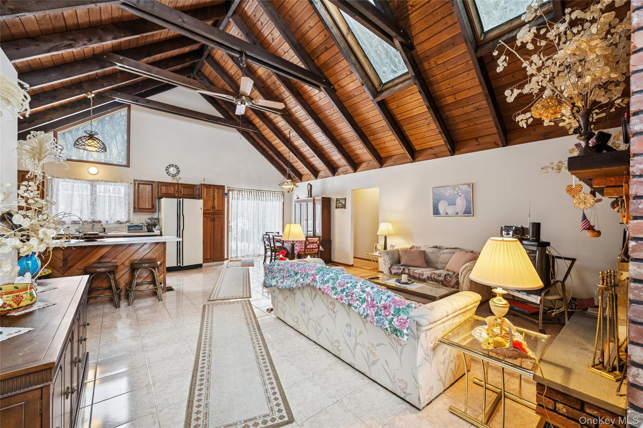 961 Brick Kiln Road Sag Harbor, NY 11963 - Photo 4 of 17