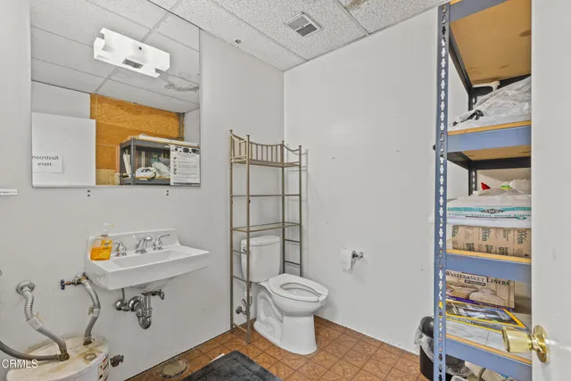 $2,100,000 | 26055 Bouquet Canyon Road, Santa Clarita, CA 91350