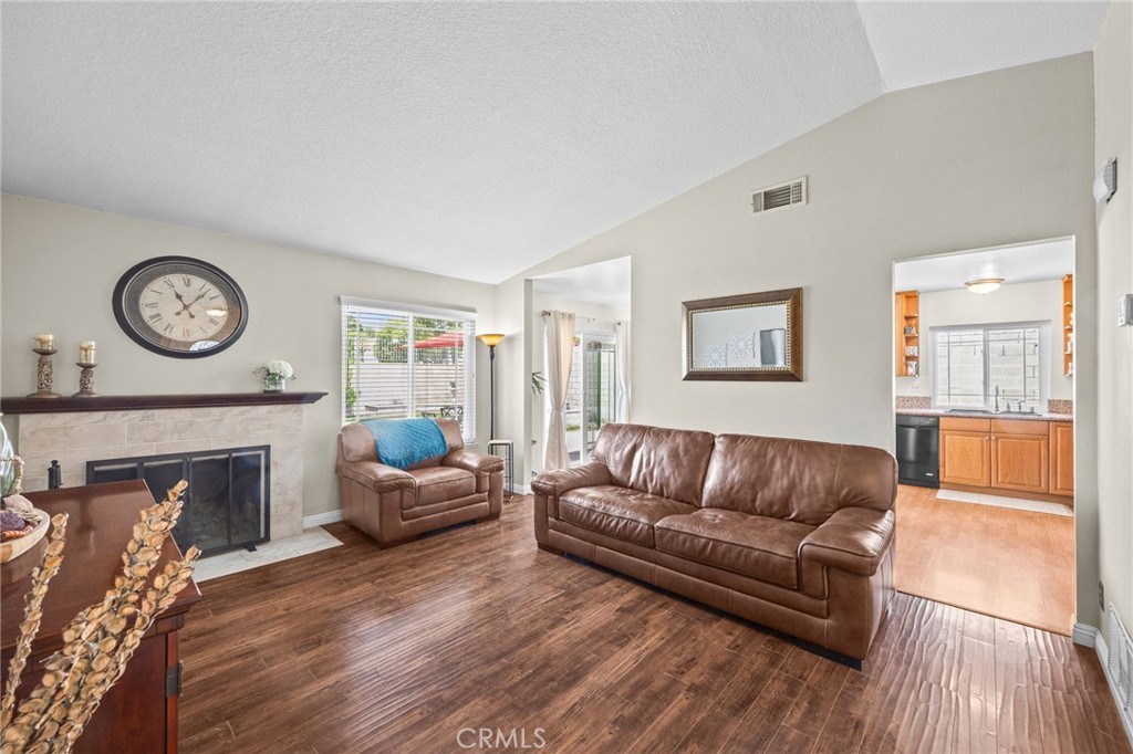 8244 Avenida Leon Rancho Cucamonga, CA 91730 - Photo 7 of 43
