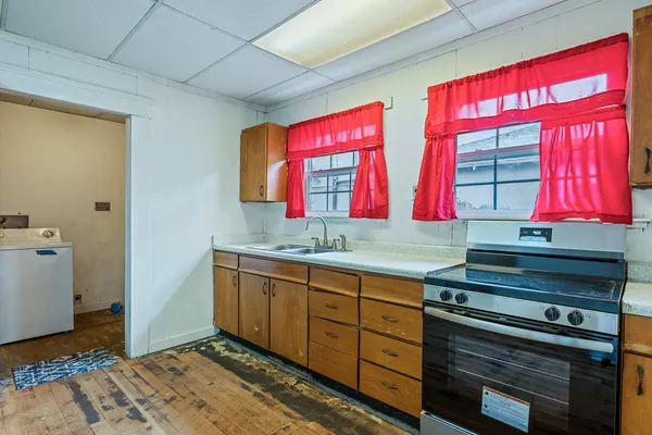 $314,500 | 3153 East Kerckhoff Avenue, Fresno, CA 93702