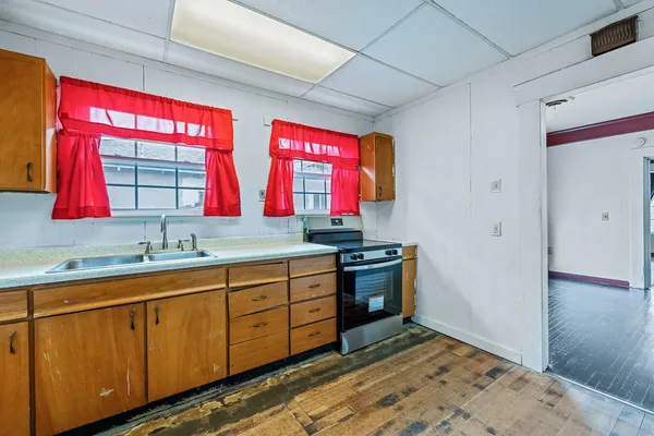 $314,500 | 3153 East Kerckhoff Avenue, Fresno, CA 93702