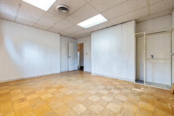 $314,500 | 3153 East Kerckhoff Avenue, Fresno, CA 93702
