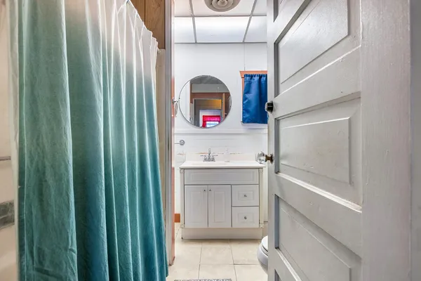 $314,500 | 3153 East Kerckhoff Avenue, Fresno, CA 93702