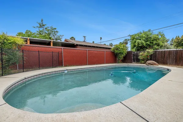 $314,500 | 3153 East Kerckhoff Avenue, Fresno, CA 93702