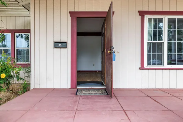 $314,500 | 3153 East Kerckhoff Avenue, Fresno, CA 93702