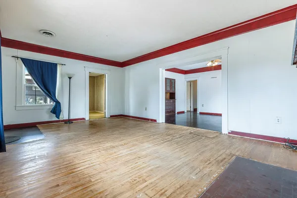 $314,500 | 3153 East Kerckhoff Avenue, Fresno, CA 93702