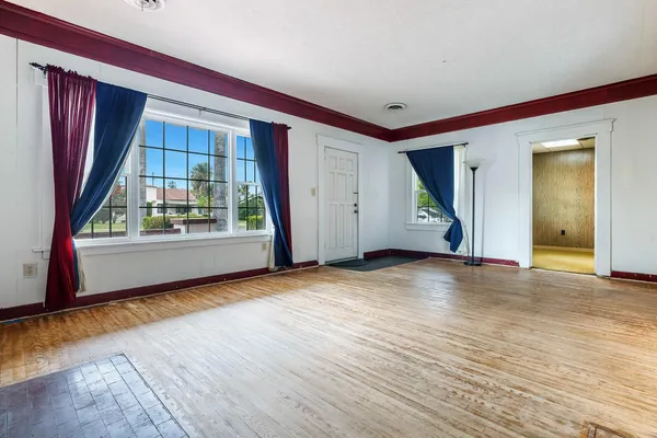 $314,500 | 3153 East Kerckhoff Avenue, Fresno, CA 93702