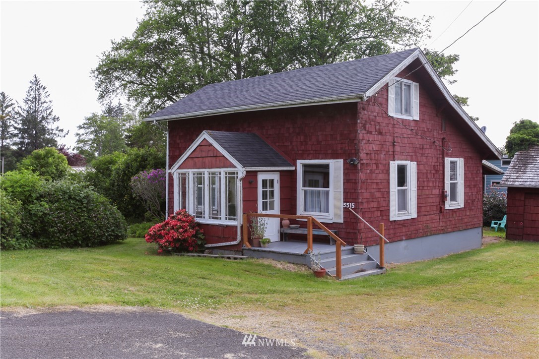 3315 Sandridge Road Seaview, WA 98644 - Photo 2 of 25 Gallery Image 2