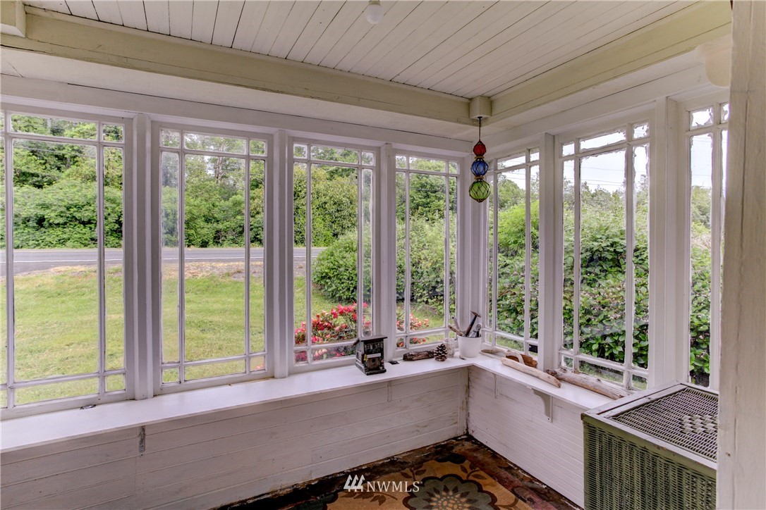 3315 Sandridge Road Seaview, WA 98644 - Photo 3 of 25 Gallery Image 3