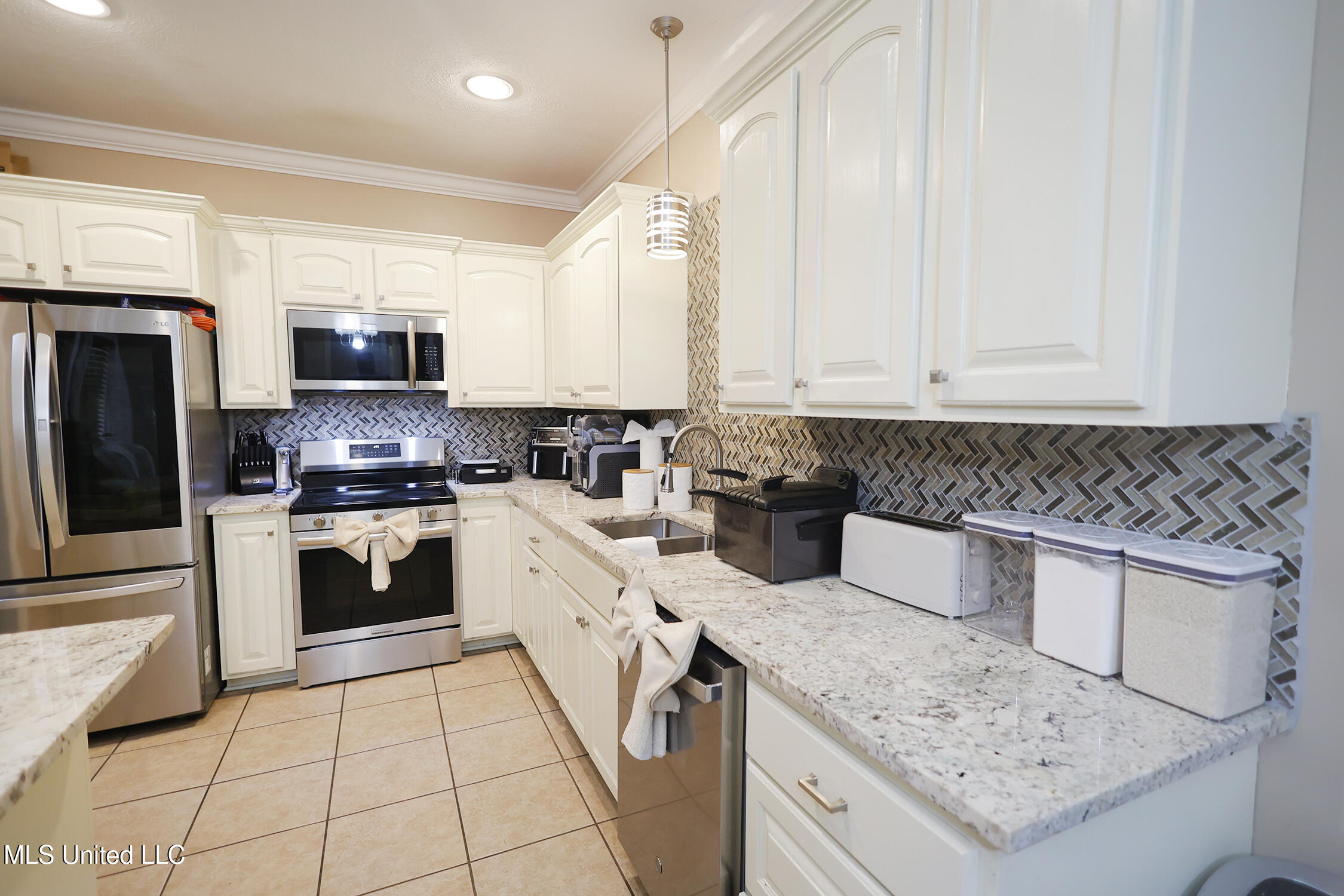 1035 Great Pt Road McComb, MS 39648 - Photo 4 of 13 _JCS5878