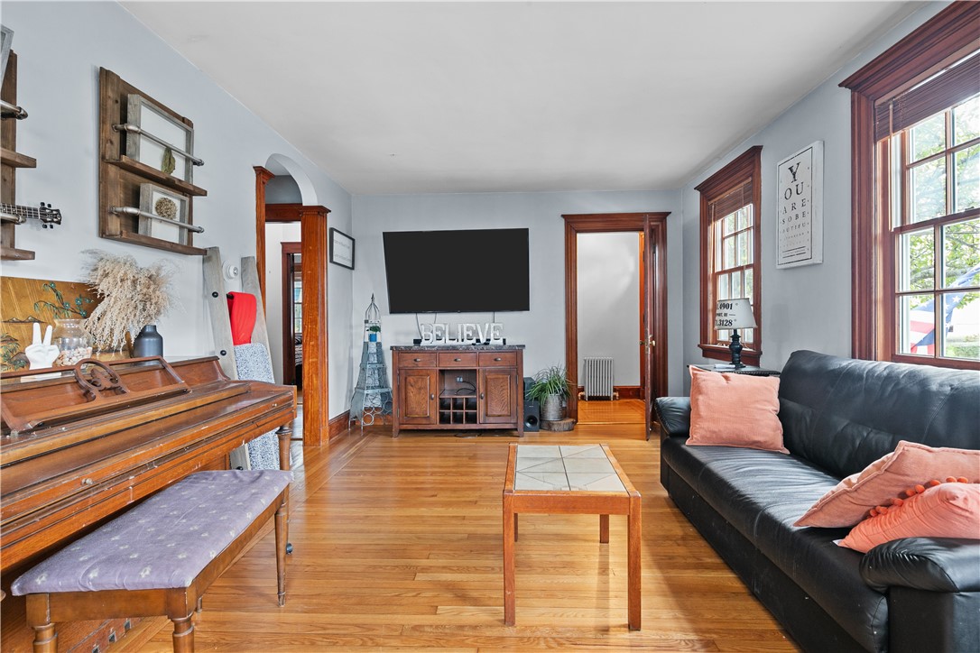 47 Admiral Kalbfus Road Newport, RI 02840 - Photo 14 of 41
