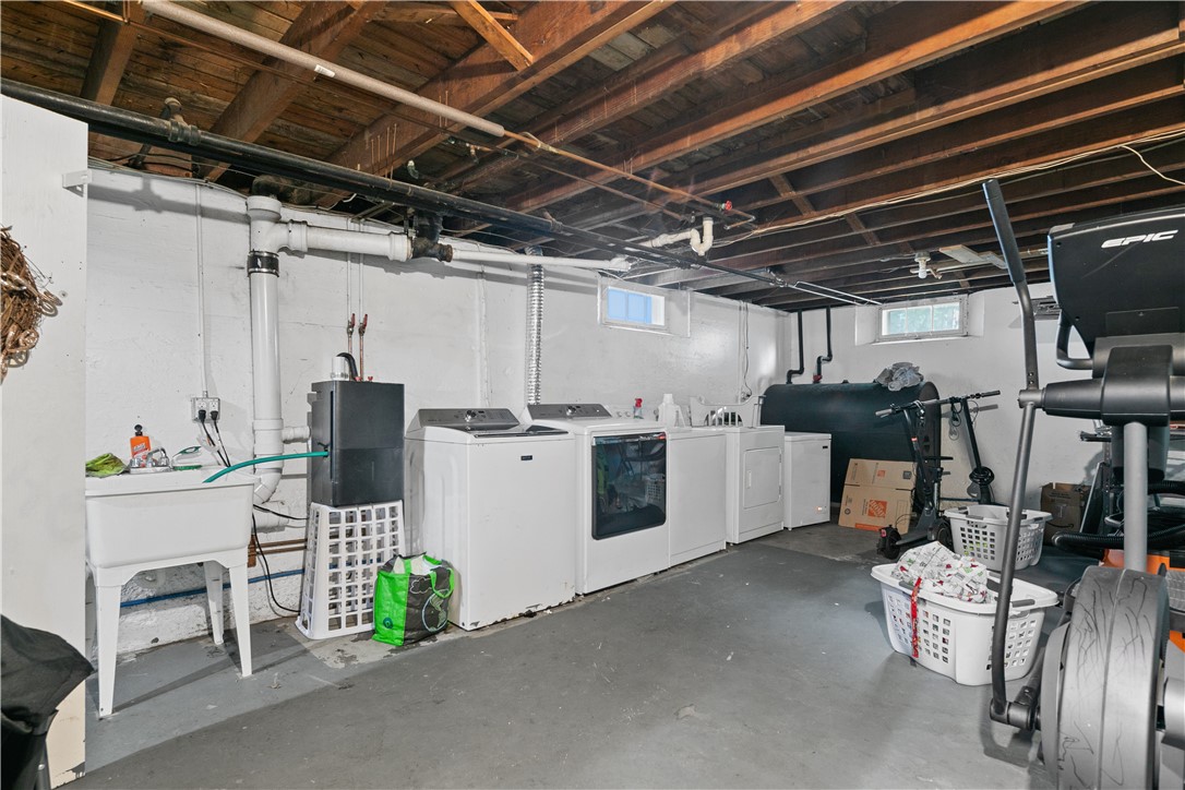 47 Admiral Kalbfus Road Newport, RI 02840 - Photo 33 of 41