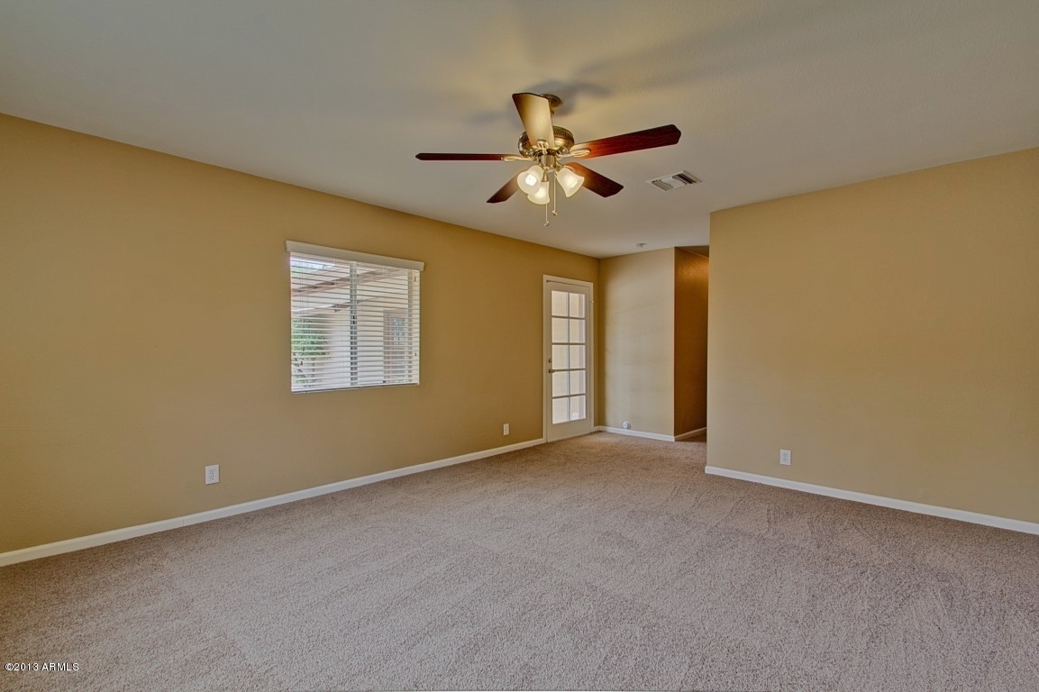 230 East Silver Creek Road Gilbert, AZ 85296 - Photo 16 of 47 Silver Creek (16)