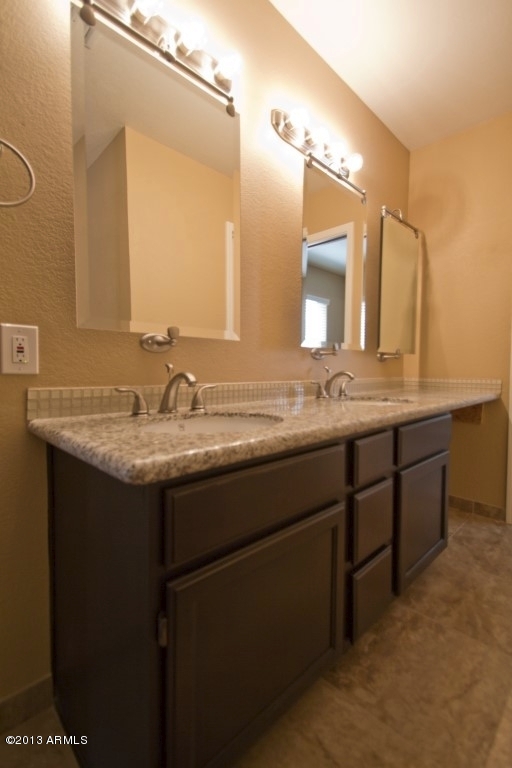 230 East Silver Creek Road Gilbert, AZ 85296 - Photo 27 of 47 Silver Creek (27)