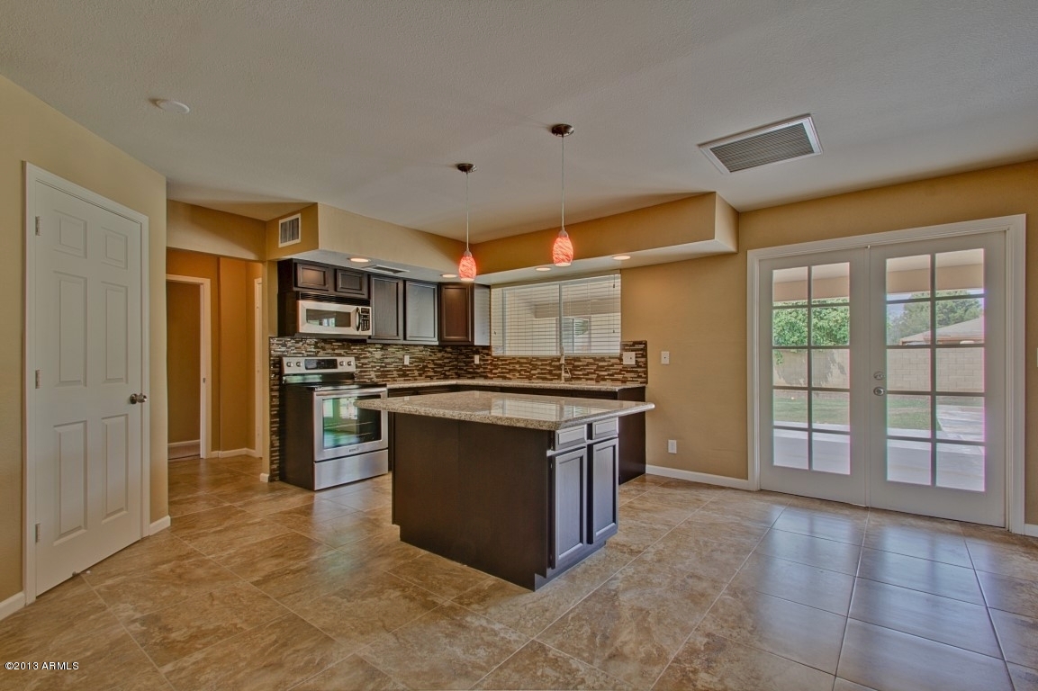 230 East Silver Creek Road Gilbert, AZ 85296 - Photo 10 of 47 Silver Creek (10)