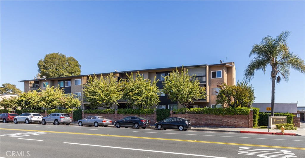 12200 Montecito Road, Unit D104 Seal Beach, CA 90740 - Photo 25 of 25 a view of a street from a building