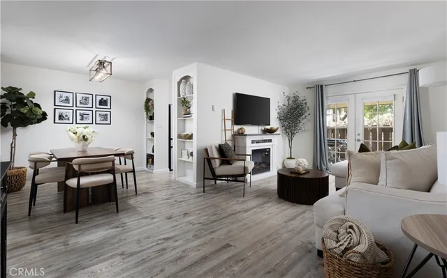 $595,000 | 12200 Montecito Road, Unit D104, Seal Beach, CA 90740