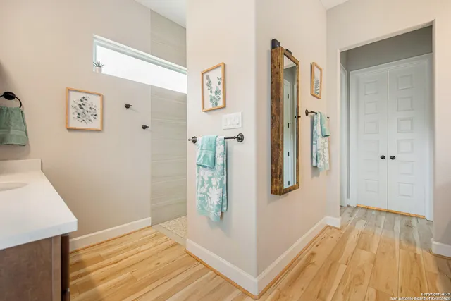 $2,200,000 | 554 Seven Falls Drive, Fredericksburg, TX 78624