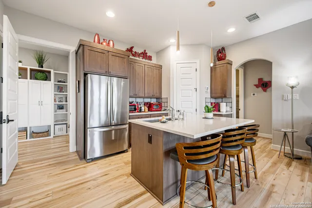 $2,200,000 | 554 Seven Falls Drive, Fredericksburg, TX 78624