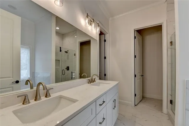 $2,800 | 1329 Davis Street, Sugar Hill, GA 30518