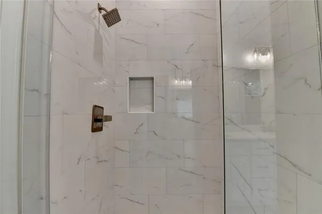 $2,800 | 1329 Davis Street, Sugar Hill, GA 30518