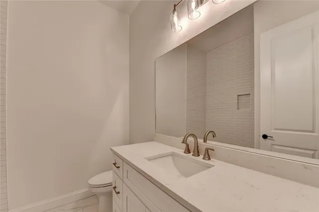 $2,800 | 1329 Davis Street, Sugar Hill, GA 30518