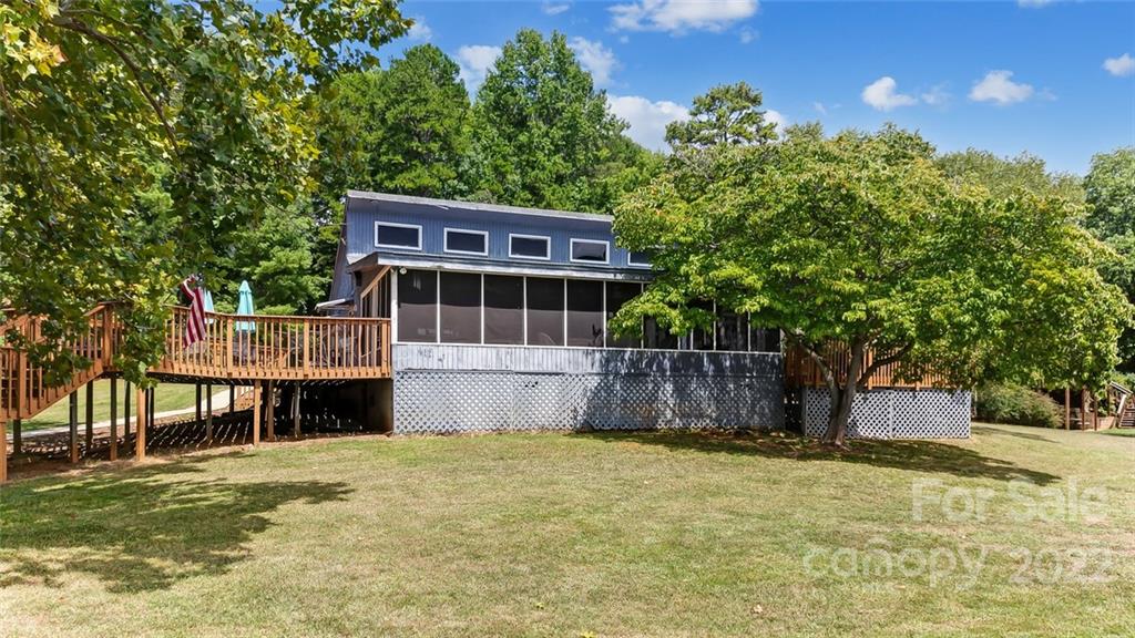 4675 River Oaks Road Lake Wylie, SC 29710 - Photo 3 of 37 Gallery Image 3