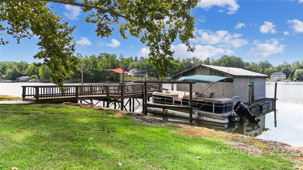 4675 River Oaks Road Lake Wylie, SC 29710 - Photo 32 of 37 Gallery Image 32