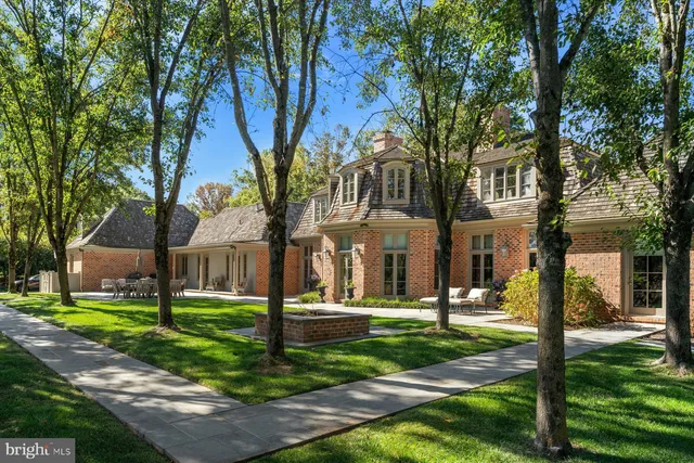 a front view of a building with street view