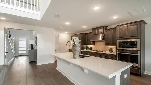 $451,464 | 438 Jackson River Loop, Kyle, TX 78640