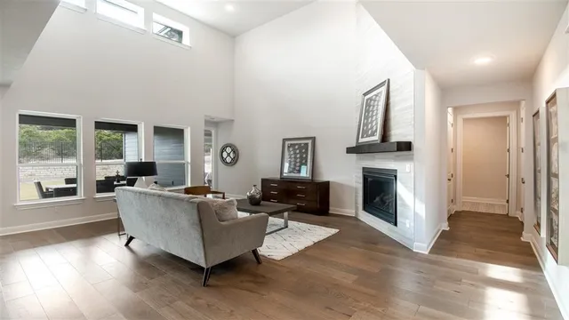 $451,464 | 438 Jackson River Loop, Kyle, TX 78640