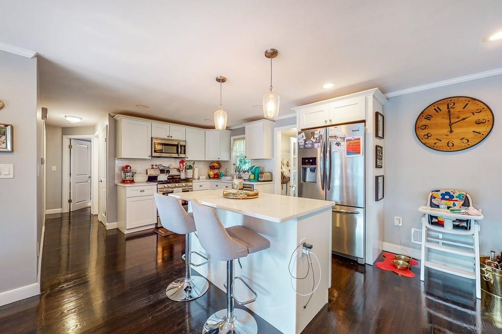 12 Wennerberg Road Middleton, MA 01949 - Photo 9 of 28 Gallery Image 9