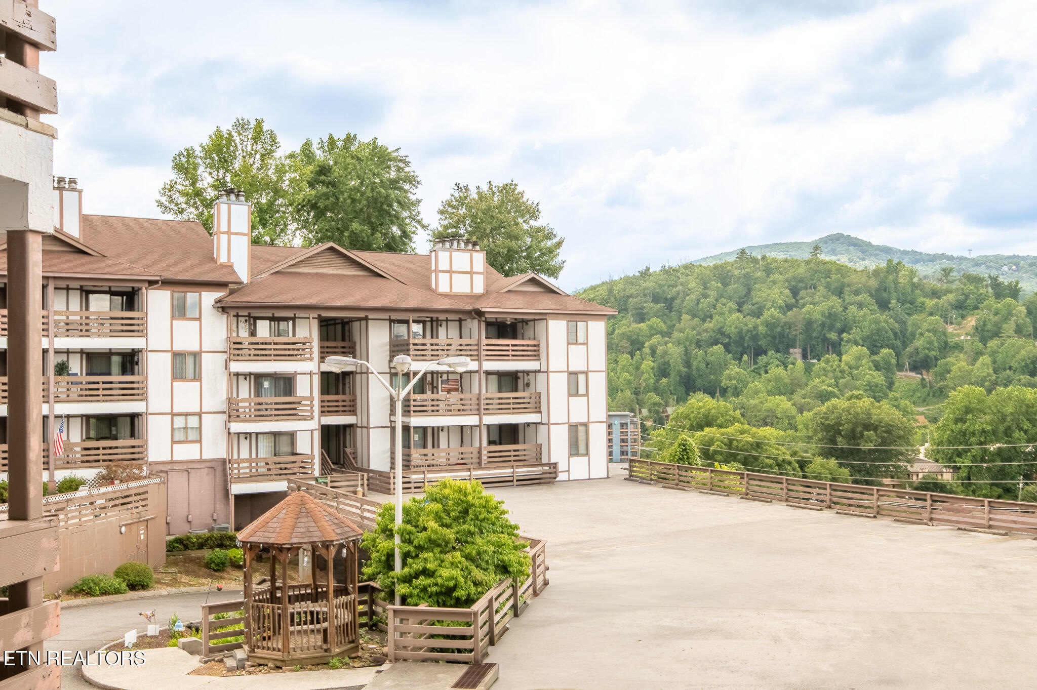 616 Turkey Nest Road, Unit 206 Gatlinburg, TN 37738 - Photo 1 of 24 DSC_5101-HDR