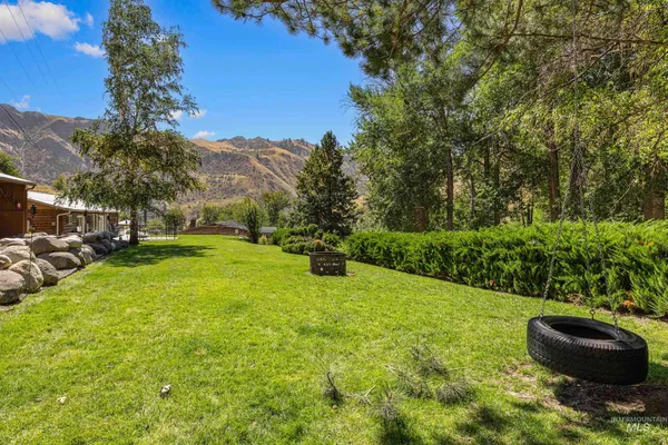 $1,600,000 | 192 East Shingle Creek Road, Riggins, ID 83549