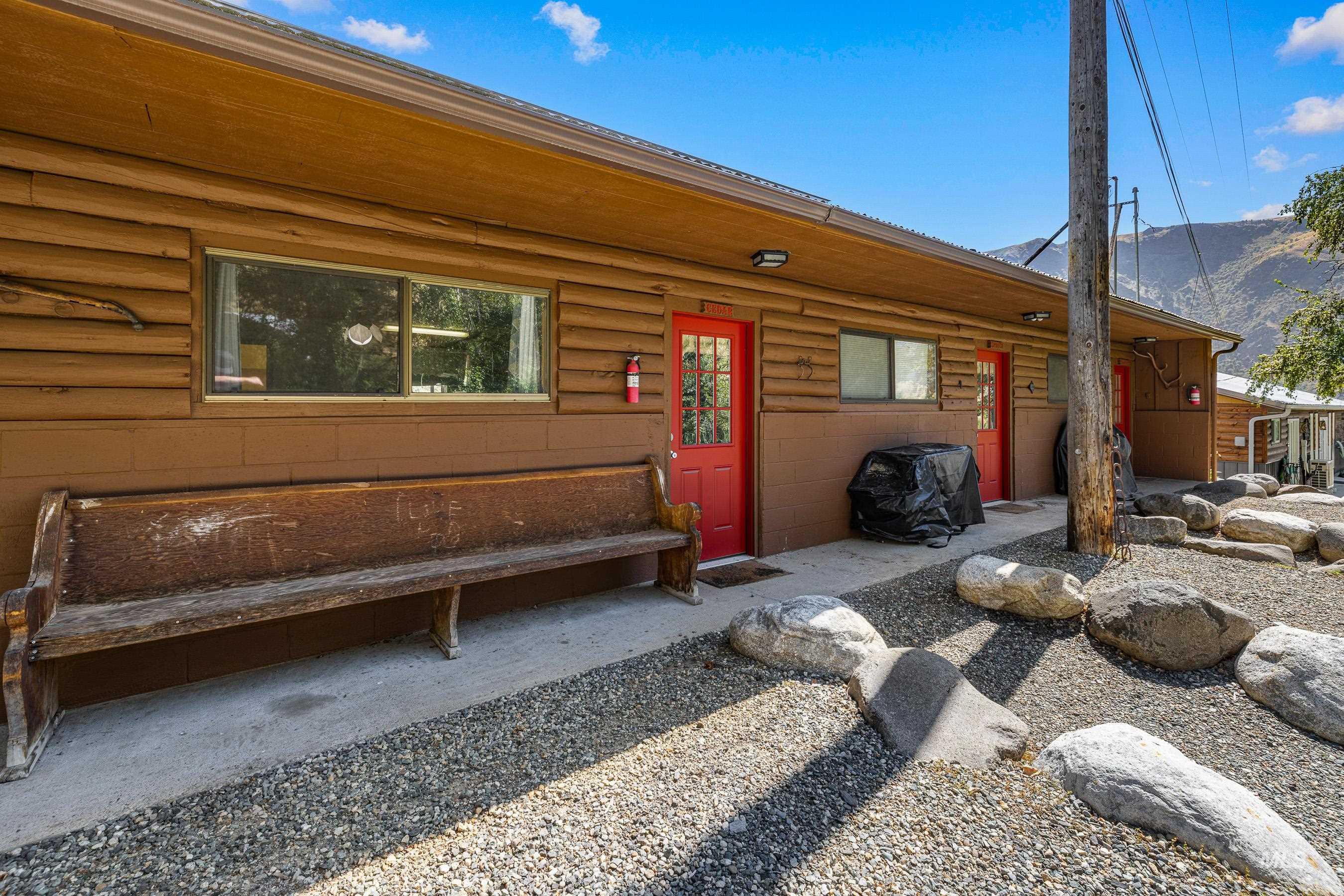 192 East Shingle Creek Road Riggins, ID 83549 - Photo 29 of 50 4 unit - each unit has a kitchenette and a bathroom