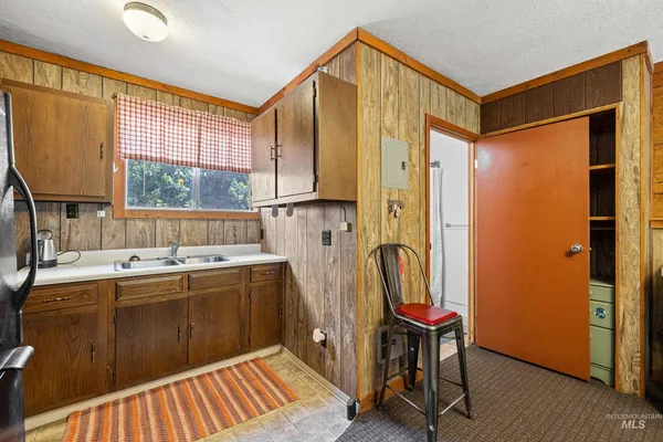 $1,600,000 | 192 East Shingle Creek Road, Riggins, ID 83549