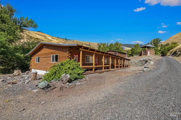 $1,600,000 | 192 East Shingle Creek Road, Riggins, ID 83549