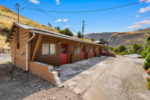 $1,600,000 | 192 East Shingle Creek Road, Riggins, ID 83549