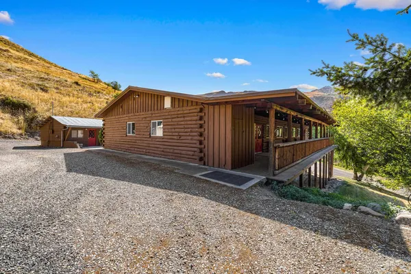 $1,600,000 | 192 East Shingle Creek Road, Riggins, ID 83549