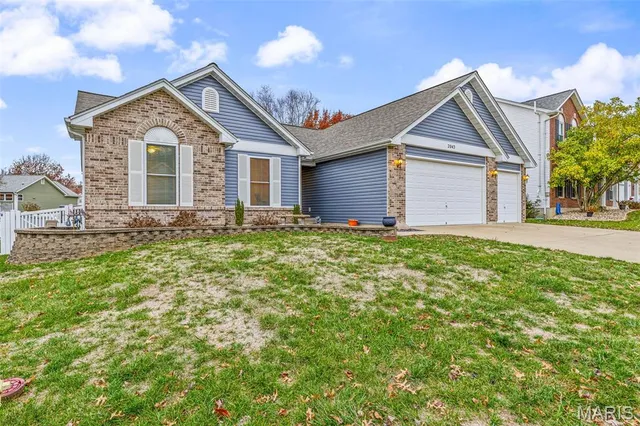 $399,900 | 2043 Grants Valley Lane, Imperial, MO 63052
