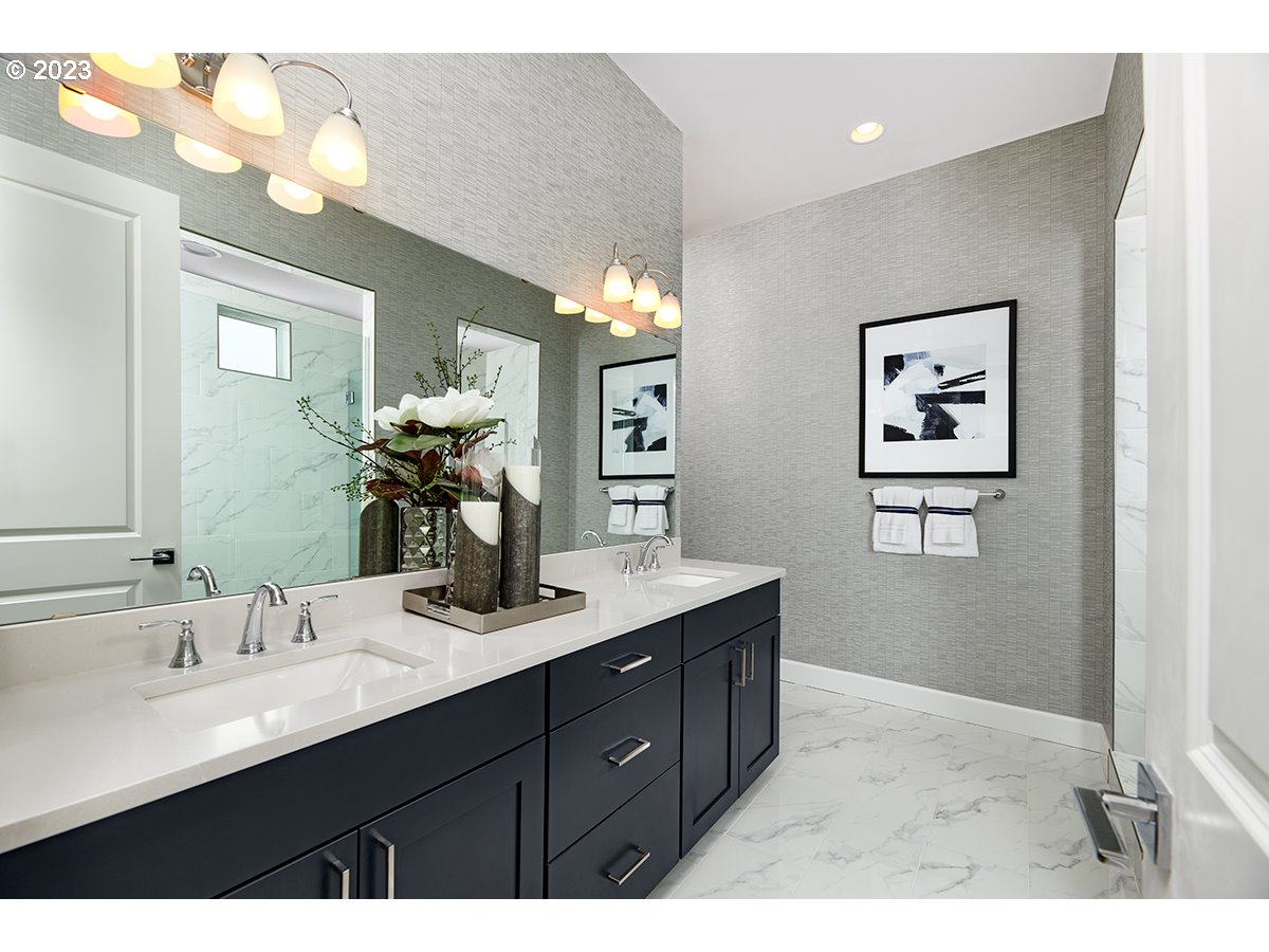Northeast Singer Lane Estacada, OR 97023 - Photo 6 of 12 Bathroom, Attached