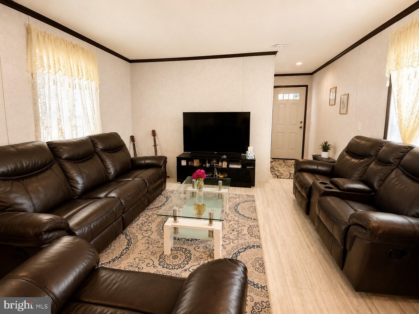 1302 Gibson Road Bensalem, PA 19020 - Photo 12 of 20 Gallery Image 12