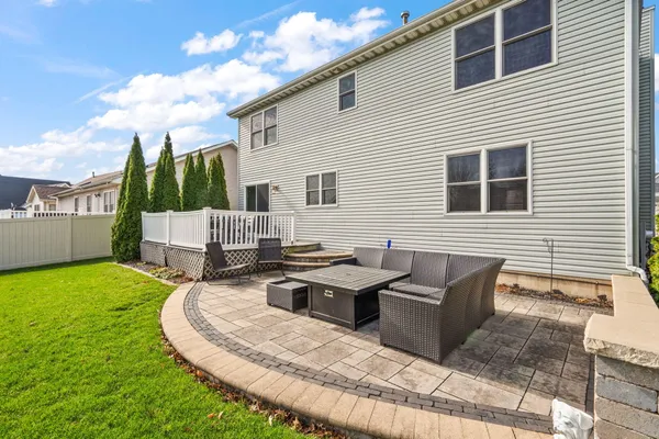 $459,900 | 412 Chessington Drive, Crown Point, IN 46307