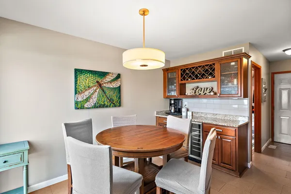 $459,900 | 412 Chessington Drive, Crown Point, IN 46307