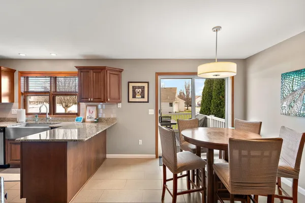 $459,900 | 412 Chessington Drive, Crown Point, IN 46307