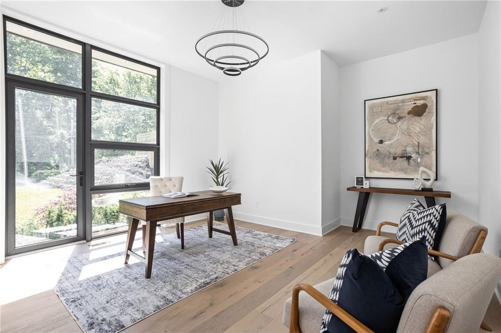 7912 Spring Mill Road Indianapolis, IN 46260 - Photo 11 of 60