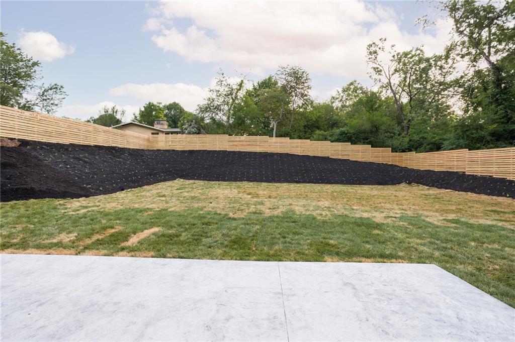 7912 Spring Mill Road Indianapolis, IN 46260 - Photo 56 of 60